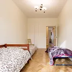 Central 3Br & 4Br Stays