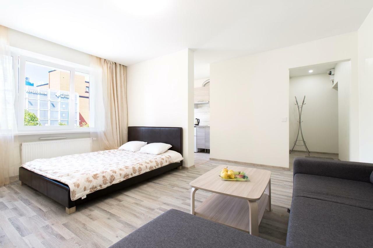 3br & 4br